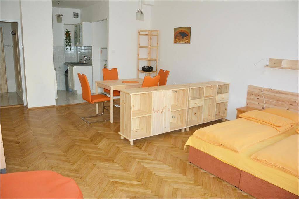 Apartmany Machek Praga Zewnętrze zdjęcie