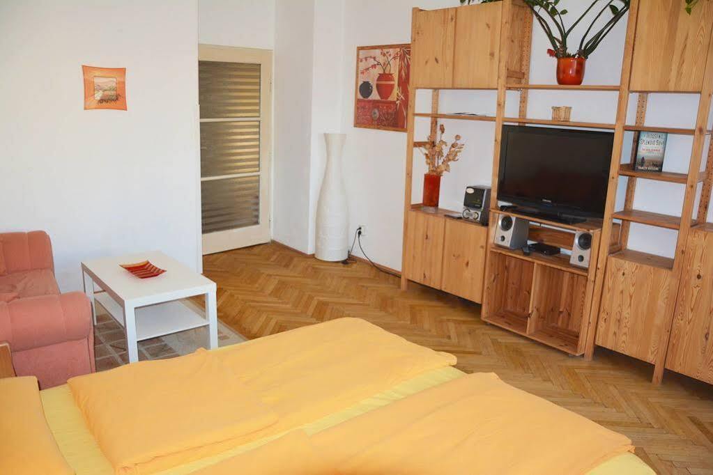 Apartmany Machek Praga Zewnętrze zdjęcie