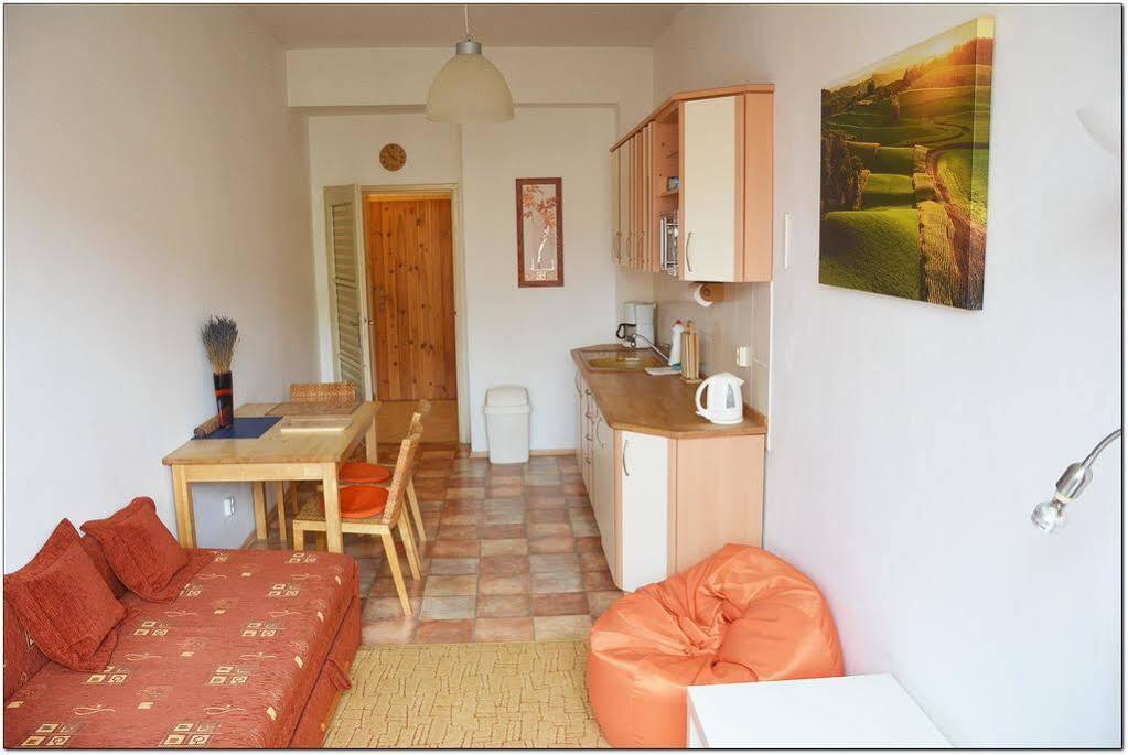 Apartmany Machek Praga Zewnętrze zdjęcie